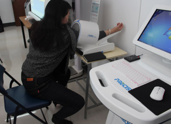 �������������м����������ġ�������������ǰ�װ